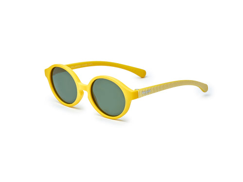 gafas de sol para bebés de 0 a 2 años de color amarillo y material reciclado - solucionesbanohub.compaña - 11