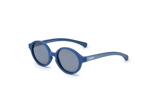 Las Gafas de sol bebé aguacate 0-2 años de color azul tienen un estampado de rayas en la patilla y son de materiales flexibles y resistentes. - solucionesbanohub.compaña - 4